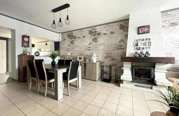 MAISON 92 M2 - ROUBAIX - 4 CHAMBRES - JARDIN - DEPENDANCE — photo 2