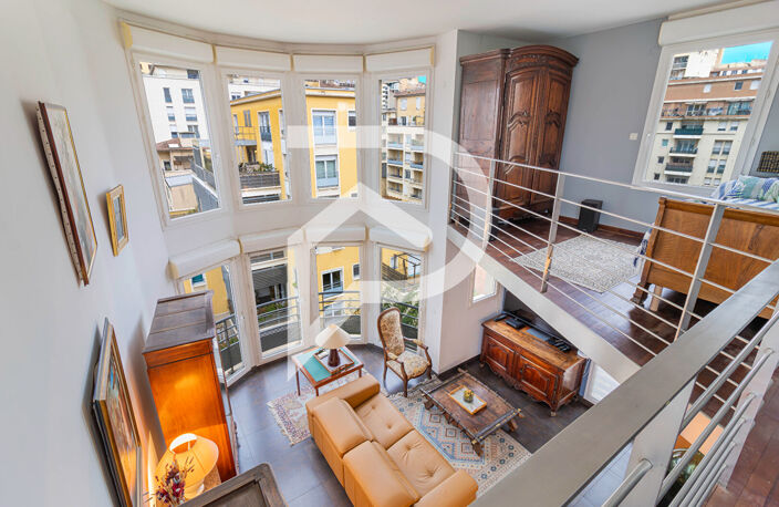 Sublime Appartement Marseille T5 de 130 m2 + terrasse de 130m2 et 2 places de parking PMR — photo 3