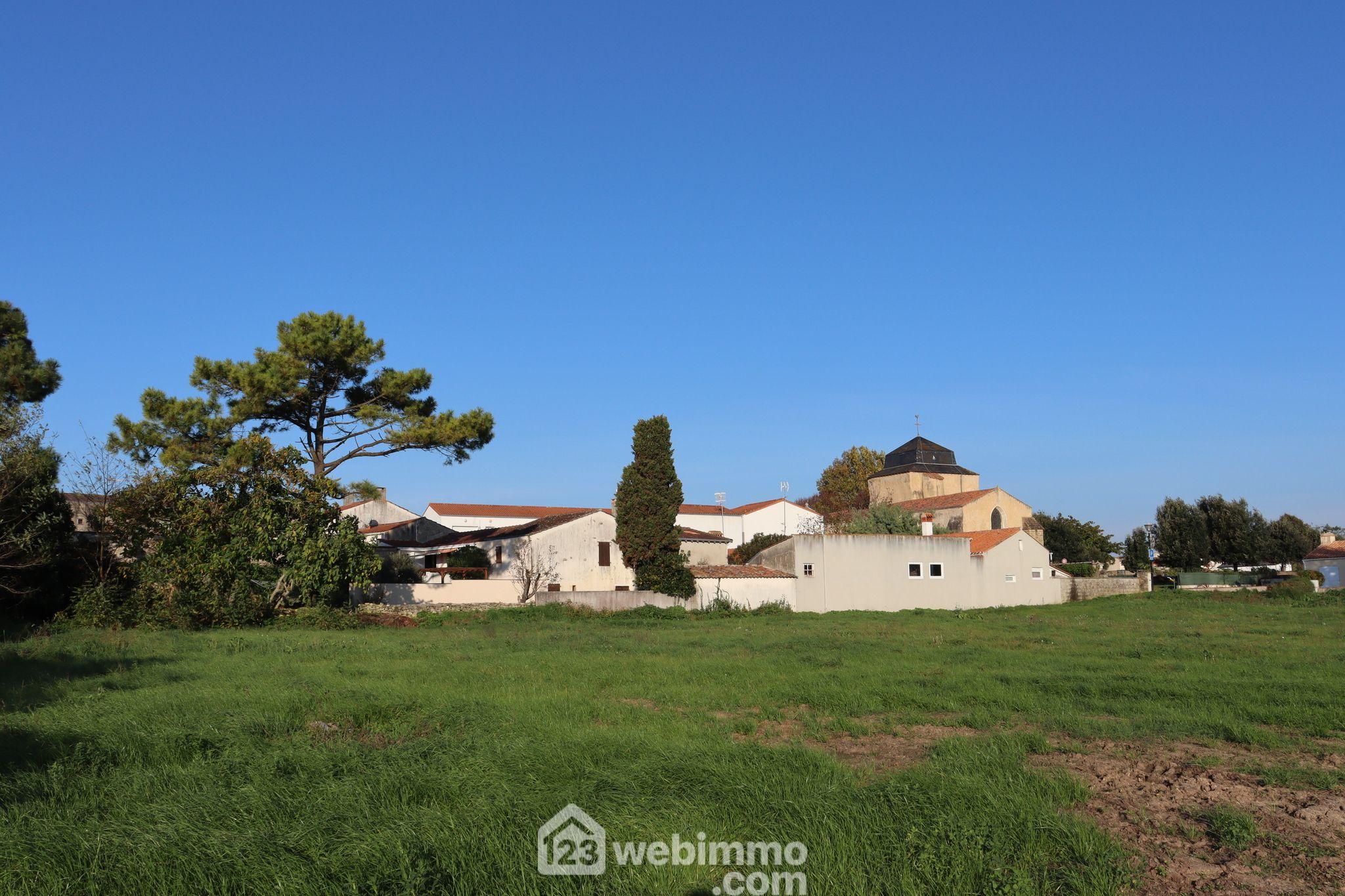 Photo Terrain à bâtir - 2757m² - Saint-Vincent-sur-Jard image 2/4