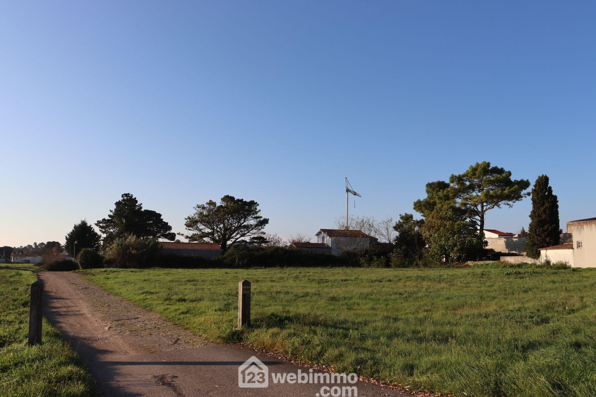 Photo Terrain à bâtir - 2757m² - Saint-Vincent-sur-Jard image 4/4