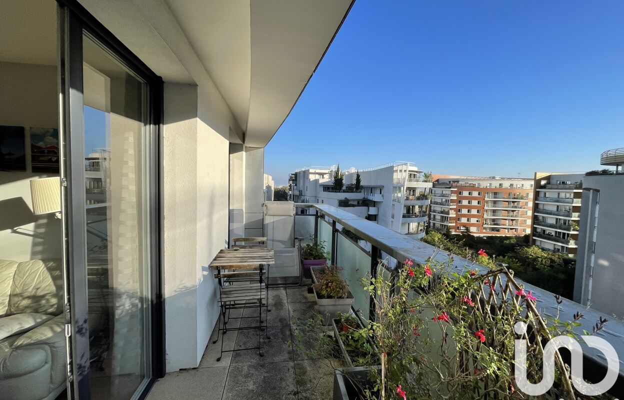 appartement 3 pièces 61 m2 à vendre à Issy-les-Moulineaux (92130)