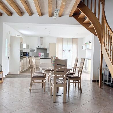 Maison 4 pièces 143 m²