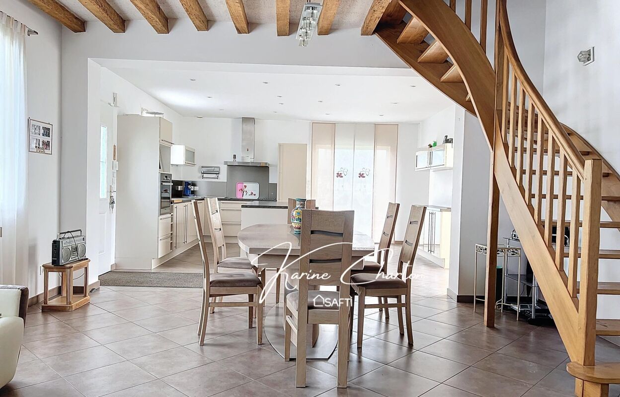 maison 4 pièces 143 m2 à vendre à Saumur (49400)