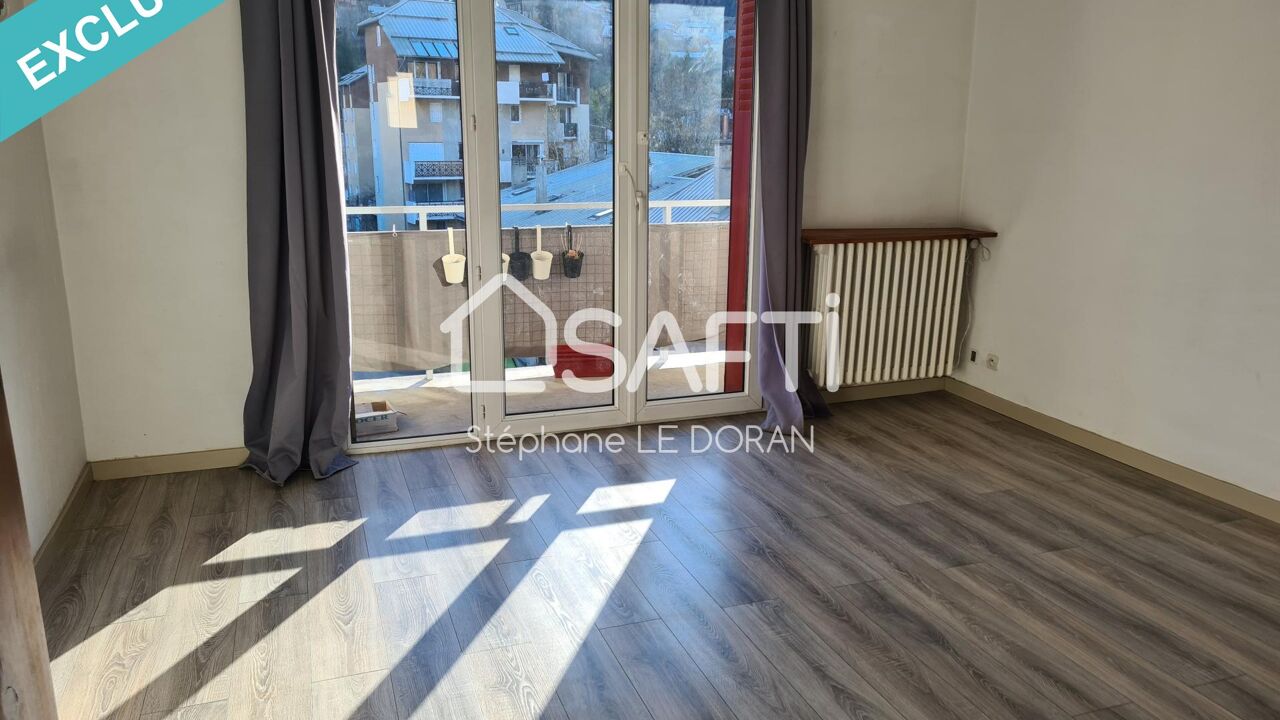 appartement 3 pièces 63 m2 à vendre à Briançon (05100)