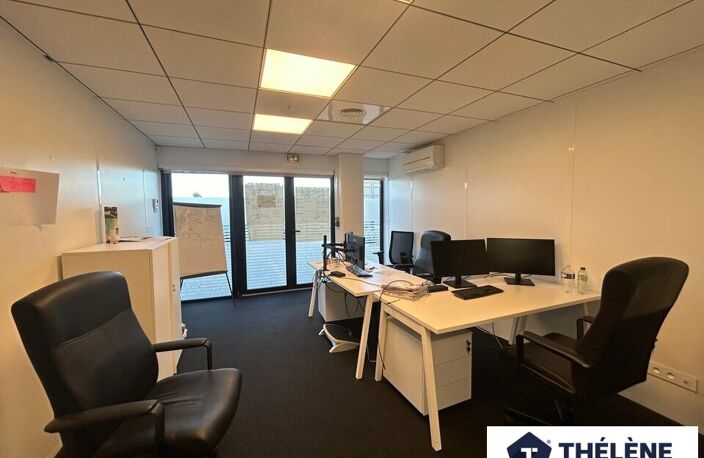 BUREAUX à LOUER — photo 4