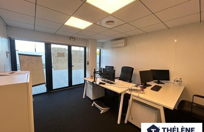 BUREAUX à LOUER — photo 5