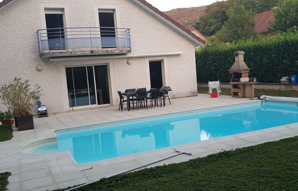 maison 5 pièces 124 m2 à vendre à Chalezeule (25220)