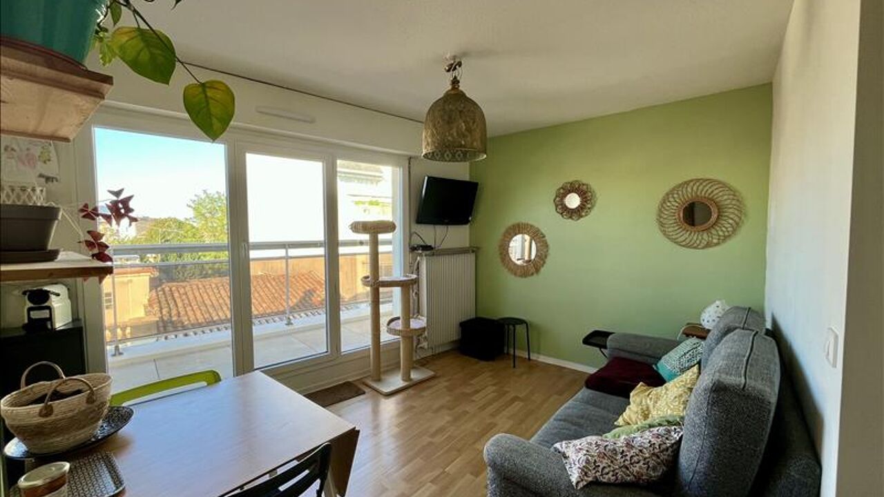 appartement 2 pièces 33 m2 à vendre à Bordeaux (33800)