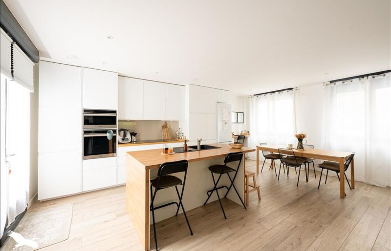 maison 5 pièces 121 m2 à vendre à Colombes (92700)