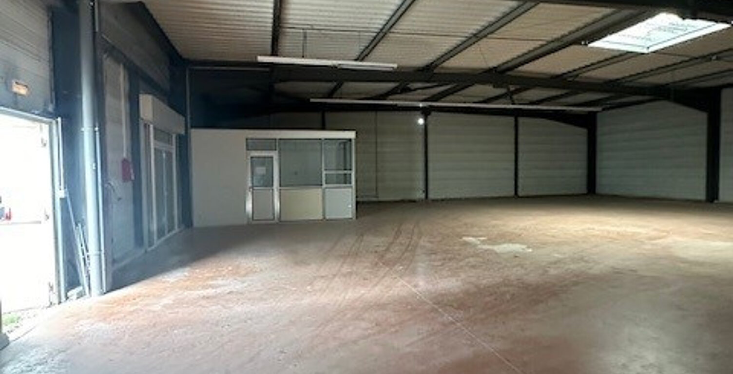 Local commercial de 418 m2 — photo 1