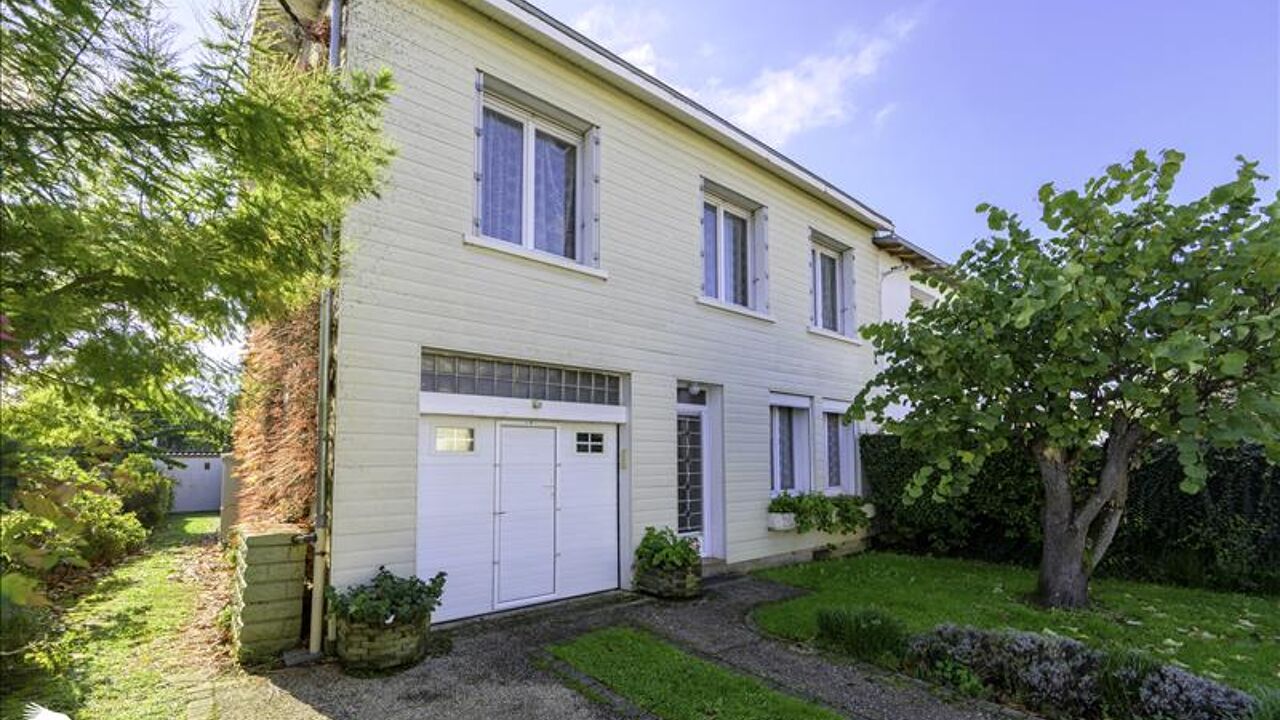 maison 6 pièces 153 m2 à vendre à La Rochelle (17000)