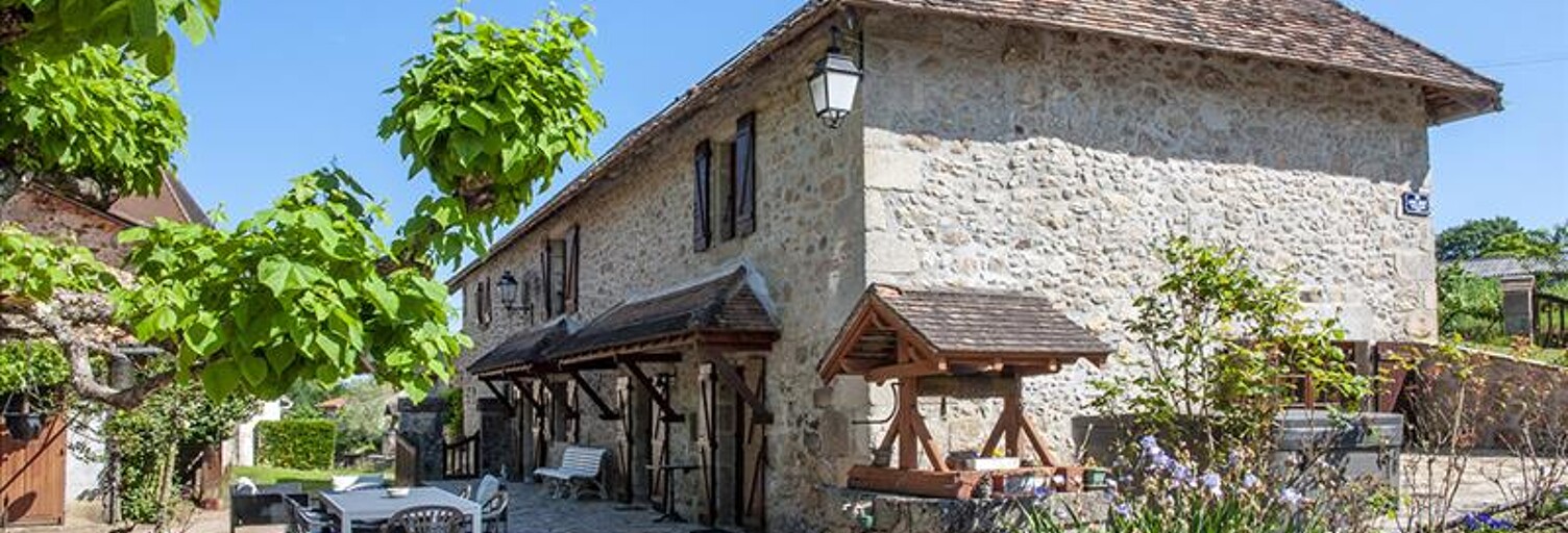 Maison 10 Pièces 177 m² à vendre à Abjat-sur-Bandiat (24300)