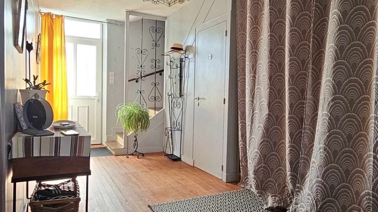 maison 5 pièces 154 m2 à vendre à Aulnay (17470)