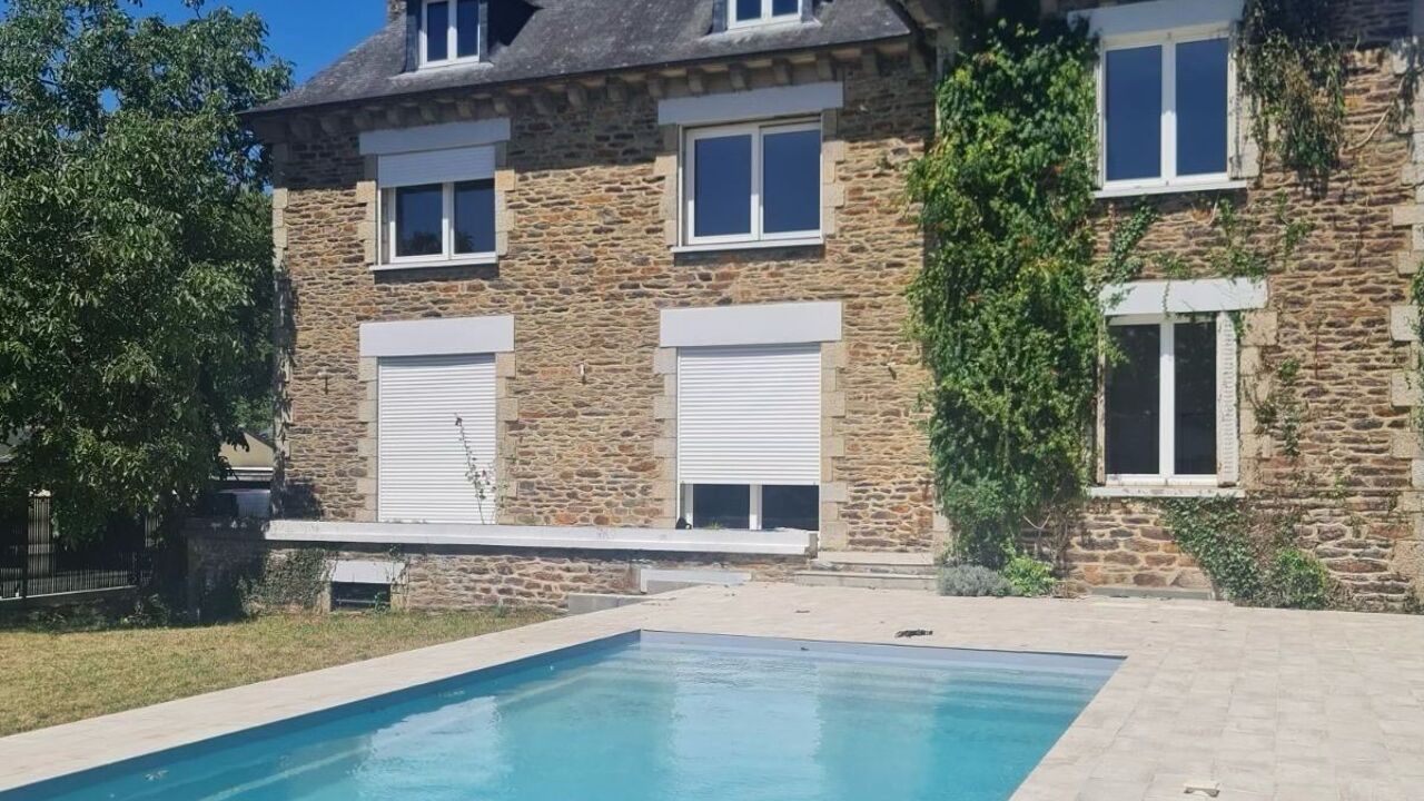 maison 7 pièces 247 m2 à vendre à Bourgbarré (35230)