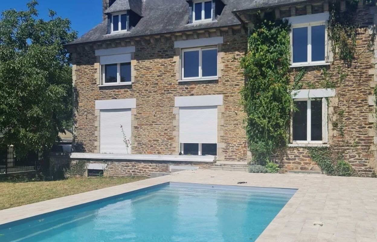 maison 7 pièces 247 m2 à vendre à Bourgbarré (35230)