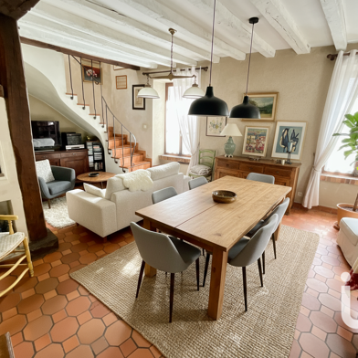 Maison 5 pièces 275000 €