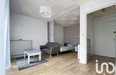 location appartement 750 € CC /mois à proximité de Bobigny (93000)