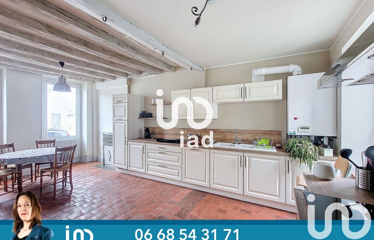 maison 5 pièces 89 m2 à vendre à Mehun-sur-Yèvre (18500)