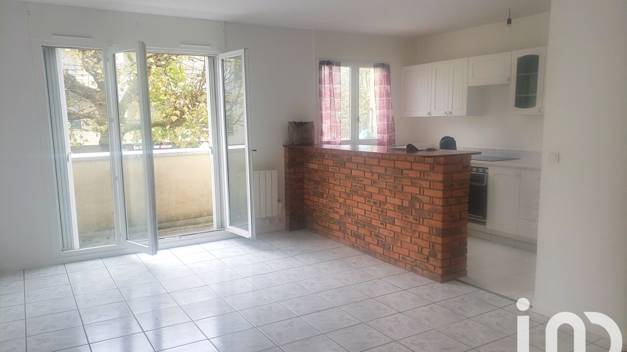 appartement 2 pièces 50 m2 à vendre à Chilly-Mazarin (91380)