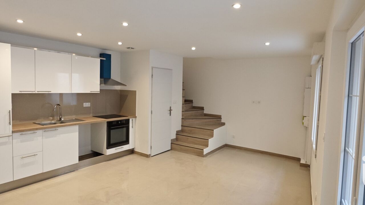 maison 3 pièces 65 m2 à vendre à Milhaud (30540)