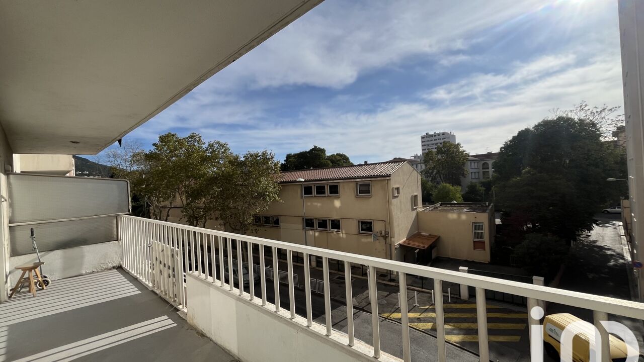 appartement 2 pièces 59 m2 à vendre à Toulon (83000)