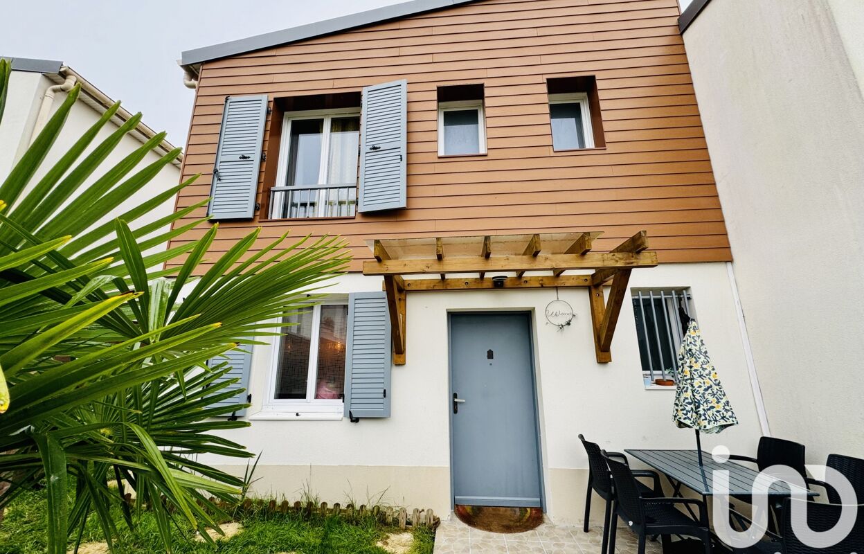 maison 4 pièces 76 m2 à vendre à Saint-Rémy-l'Honoré (78690)