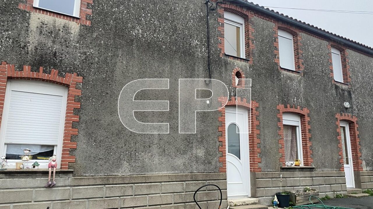 maison 5 pièces 200 m2 à vendre à Les Cerqueux-sous-Passavant (49310)