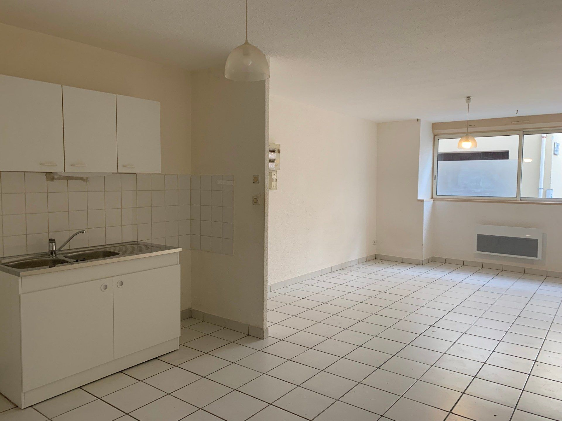 Appartement 2 pièces  à louer Bourg-lès-Valence 26500