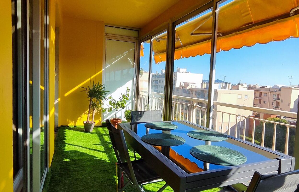 appartement 2 pièces 50 m2 à vendre à Nice (06200)