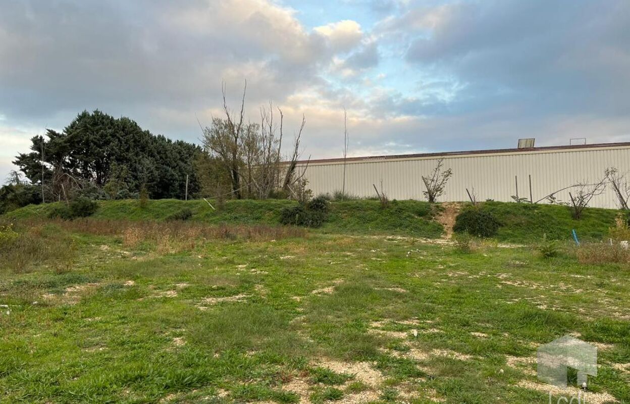 terrain  pièces 600 m2 à vendre à Sauzet (26740)