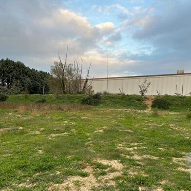 Terrain  98000 €