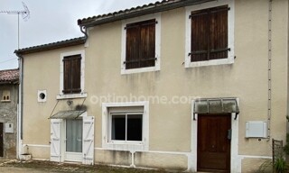 Maison 3 Pièces 93 m² à vendre à La Rochefoucauld-en-Angoumois (16110)