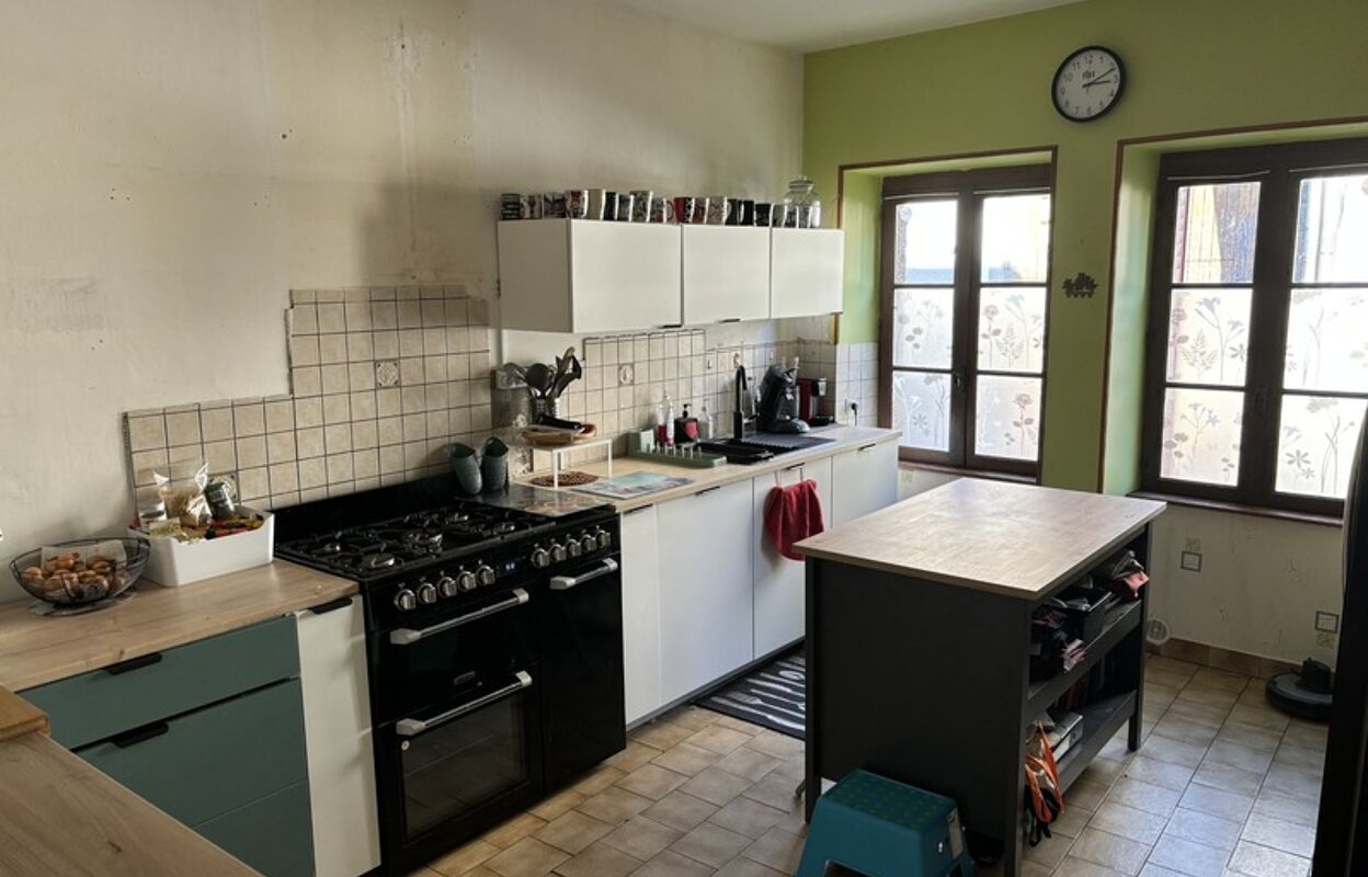 maison 6 pièces 149 m2 à vendre à Issoire (63500)