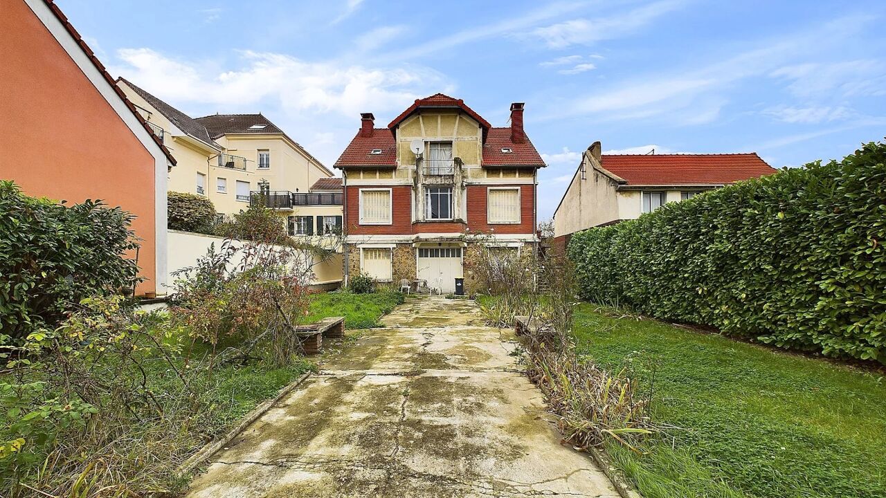 maison 8 pièces 287 m2 à vendre à Thiais (94320)