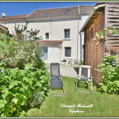 Maison 6 pièces 140 m²