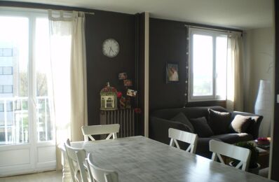 location appartement 660 € CC /mois à proximité de Sennecey-le-Grand (71240)