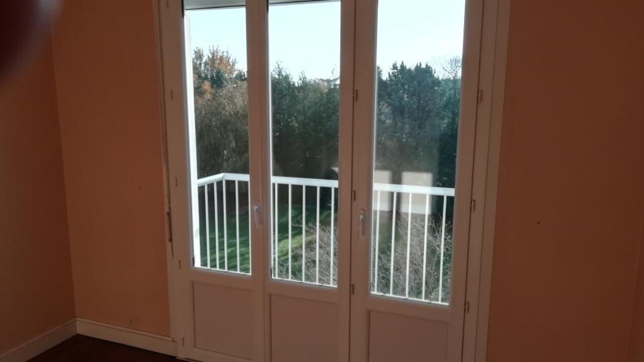 appartement 3 pièces 61 m2 à louer à Fougères (35300)