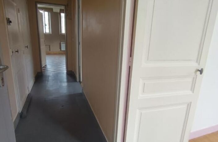 SAINTINES — photo 3
