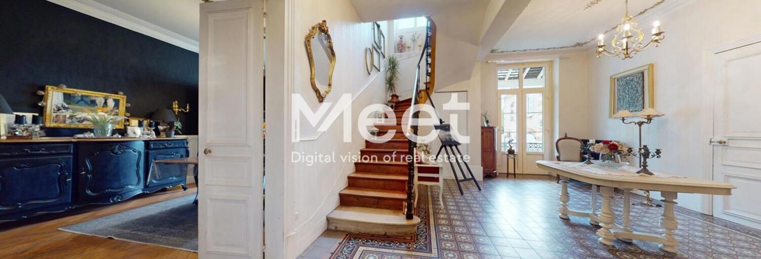 Maison 9 Pièces 425 m² à vendre à Saint-Amand-en-Puisaye (58310)