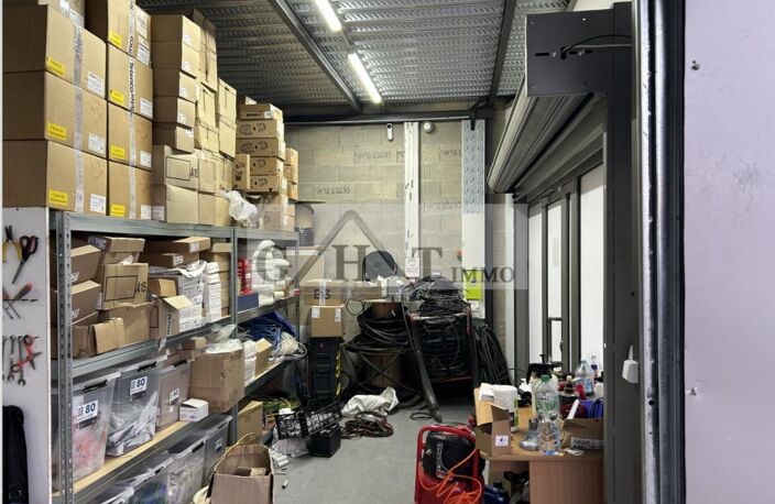 Entrepôt bureaux a la location  a Gennevilliers — photo 4