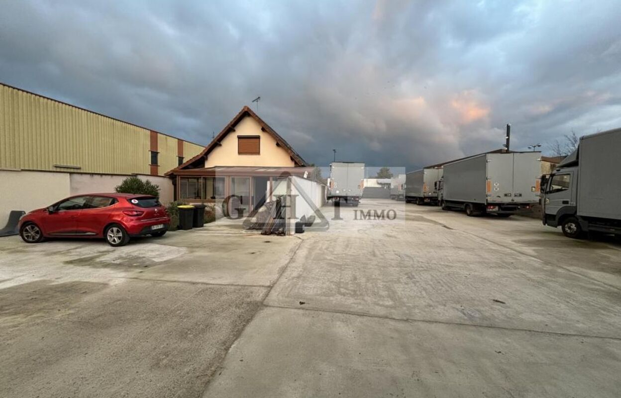 commerce  pièces 1400 m2 à vendre à Viry-Châtillon (91170)