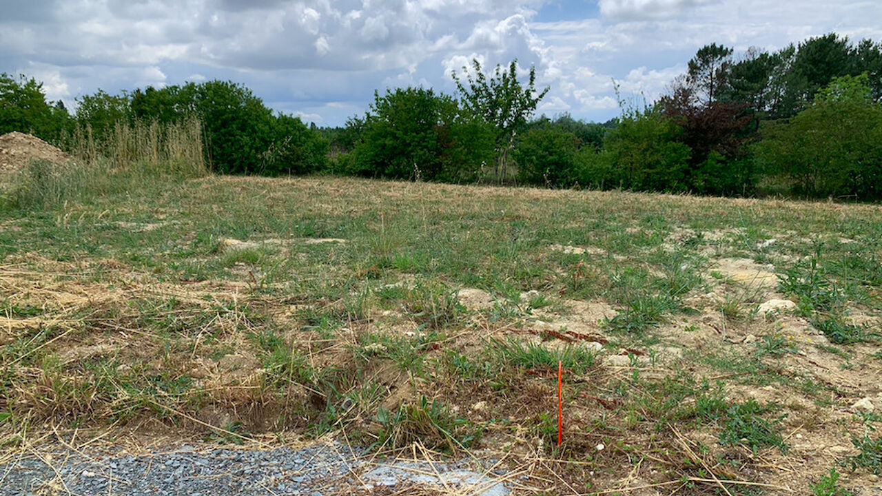 terrain 500 m2 à construire à Saint-Yzan-de-Soudiac (33920)