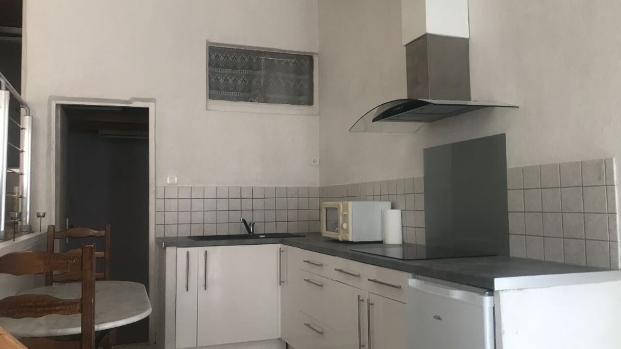 appartement 1 pièces 31 m2 à louer à Nîmes (30000)