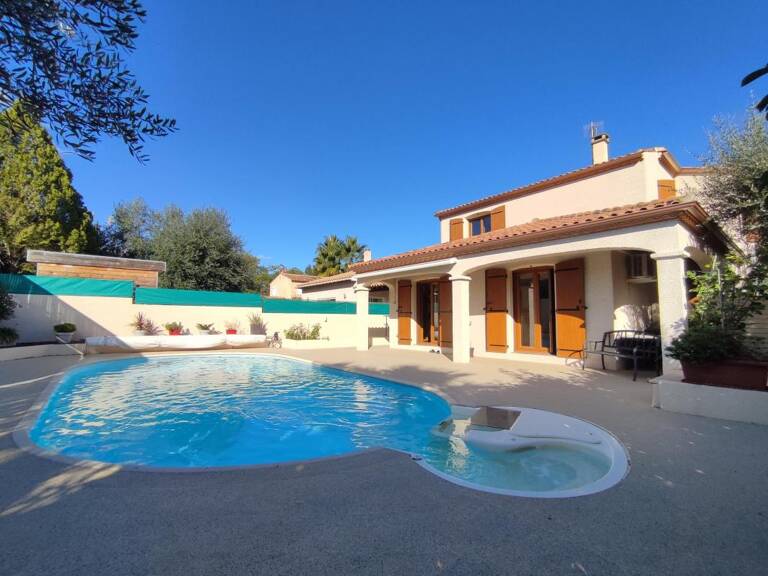 Villa à Vendre 7 pièces — photo 1
