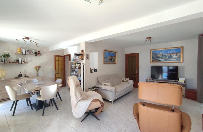 Villa à Vendre 7 pièces — photo 2