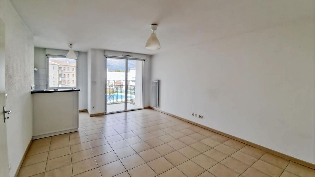 appartement 2 pièces 42 m2 à louer à Grenade (31330)