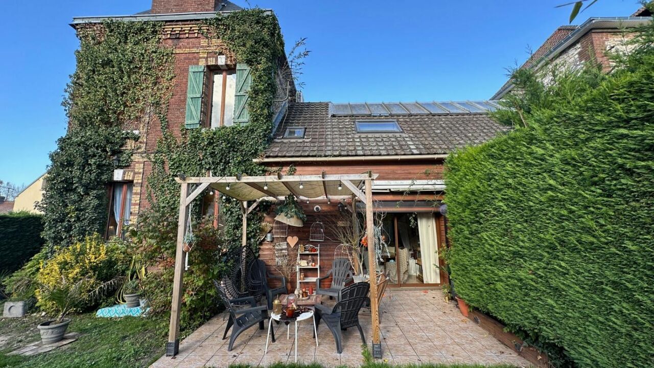 maison 7 pièces 153 m2 à vendre à Petit-Couronne (76650)