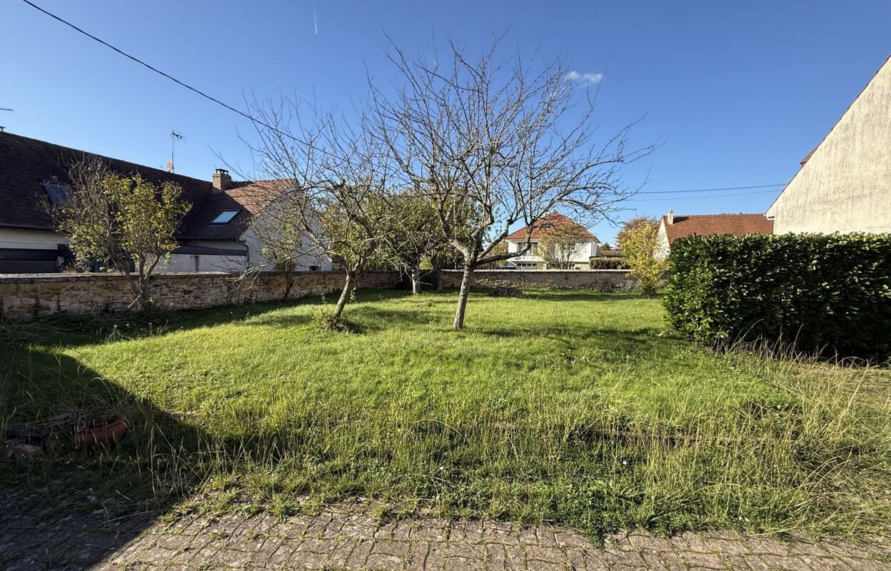 terrain 400 m2 à construire à Fontenay-Lès-Briis (91640)