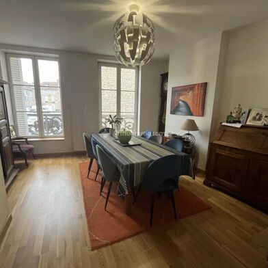 Appartement 4 pièces 121 m²