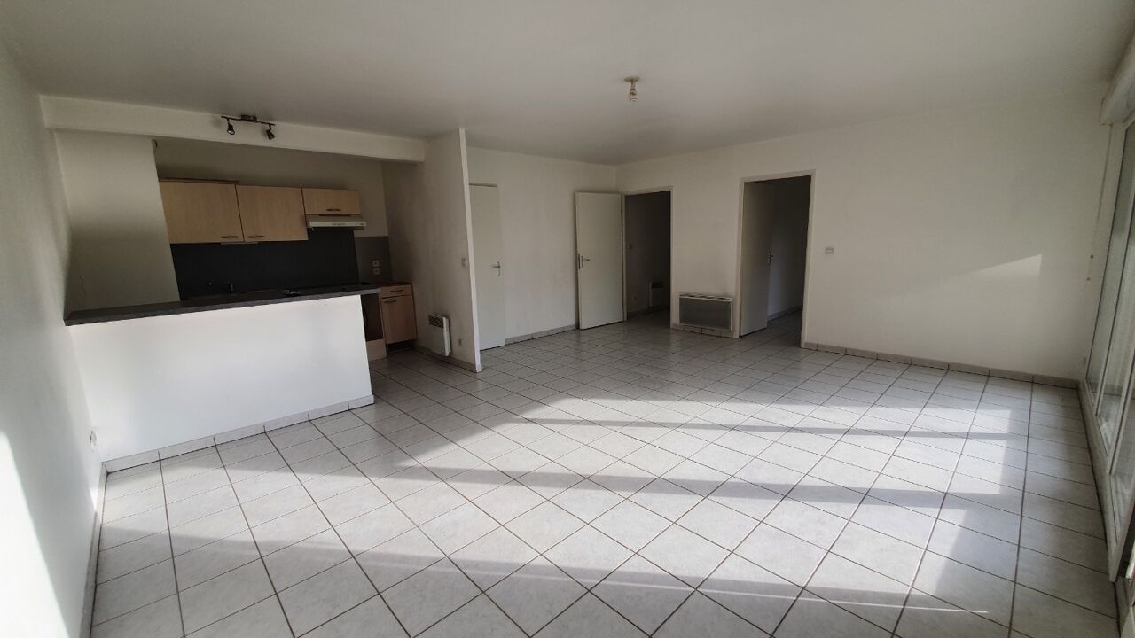 appartement 4 pièces 79 m2 à louer à Lens (62300)